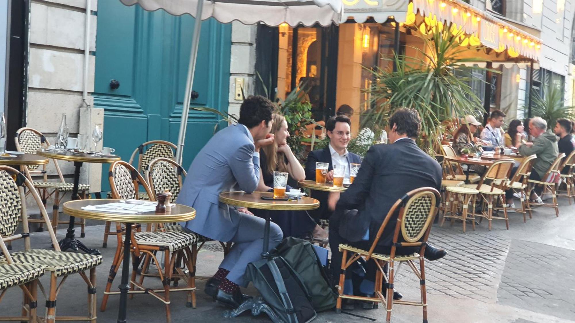 Gare Montparnasse,fantastic Location,center Paris6 Eme ,close To Louvre Meusm And Notre Eiffel Tour Appartement